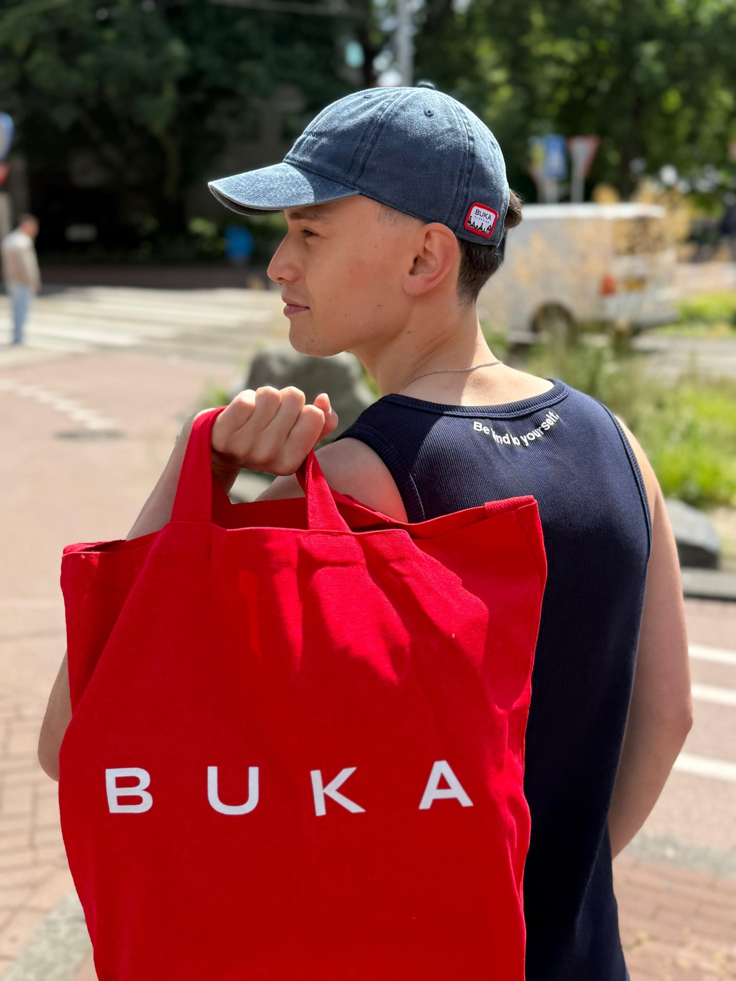 Buka Bag.